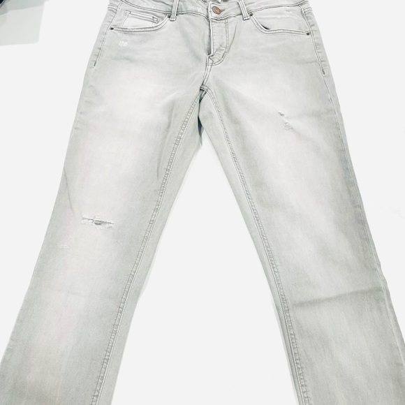 Size 10 H&M, Stretch, 8” High Rise, 31” Inseam (retail $50) - Picture 1 of 1